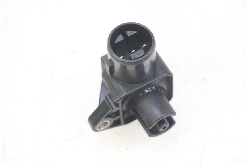 photo de AIR PRESSURE SENSOR HONDA FJS SILVERWING SILVER WING 400 (2009 - 2016) - Technical close-up