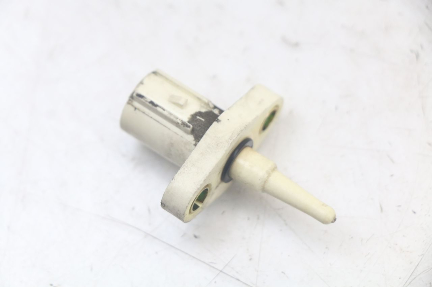 photo de AIR PRESSURE SENSOR HONDA FJS SILVERWING SILVER WING 600 (2001 - 2010) - Component detail