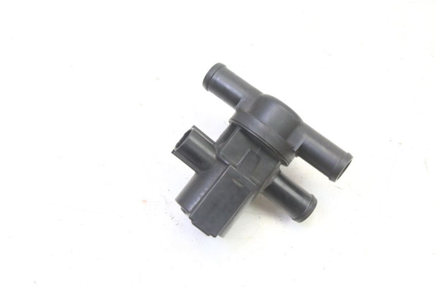 photo de AIR PRESSURE SENSOR YAMAHA FZ6 FAZER S2 600 (2007 - 2011) - Component detail