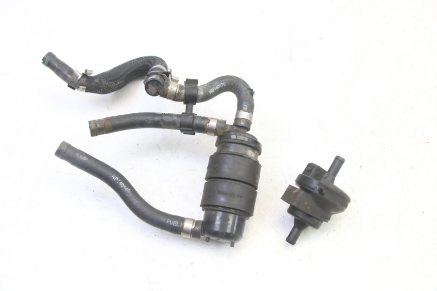 photo de AIR PRESSURE SENSOR BMW G310 R 310 (2016 - 2020) - Alternative perspective