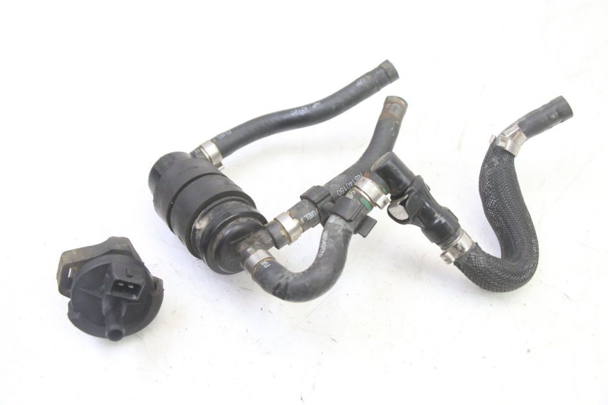 photo de AIR PRESSURE SENSOR BMW G310 R 310 (2016 - 2020) - Technical close-up