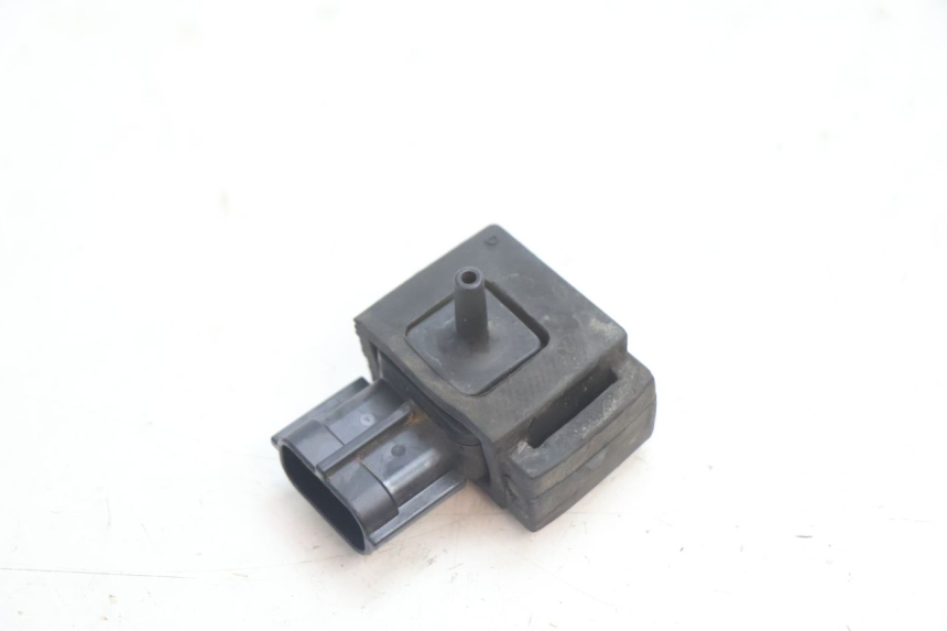 photo de AIR PRESSURE SENSOR SUZUKI GSR 600 (2005 - 2012) - Main view