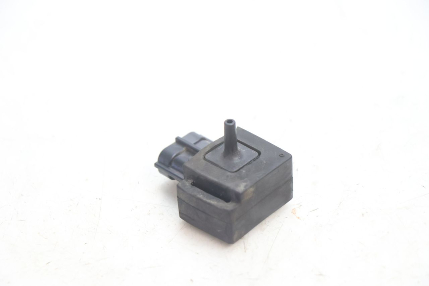 photo de AIR PRESSURE SENSOR SUZUKI GSR 600 (2005 - 2012) - Zoom on usage condition