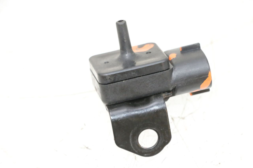 photo de AIR PRESSURE SENSOR SUZUKI GSXR GSX-R 1000 (2003 - 2004) - Main view