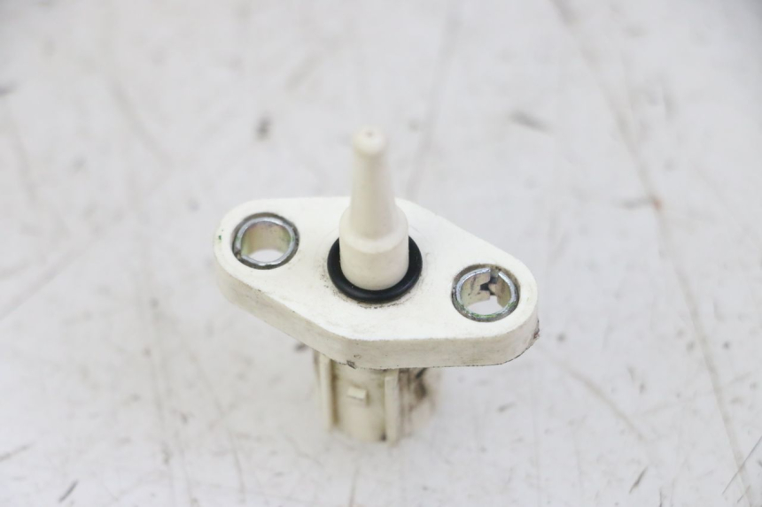 photo de AIR PRESSURE SENSOR SYM JOYMAX 125 (2010 - 2017) - Component detail