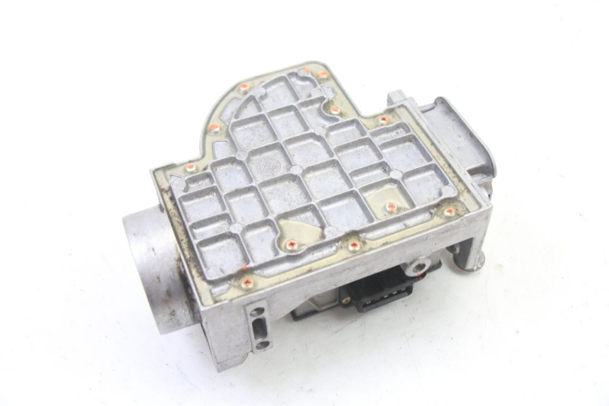 photo de AIR PRESSURE SENSOR BMW K 75 RT 750 (1989 - 1997) - Surface and material condition