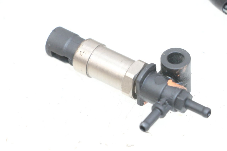 photo de AIR PRESSURE SENSOR PIAGGIO NEW TYPHOON 50 (2018 - 2021) - Zoom on usage condition