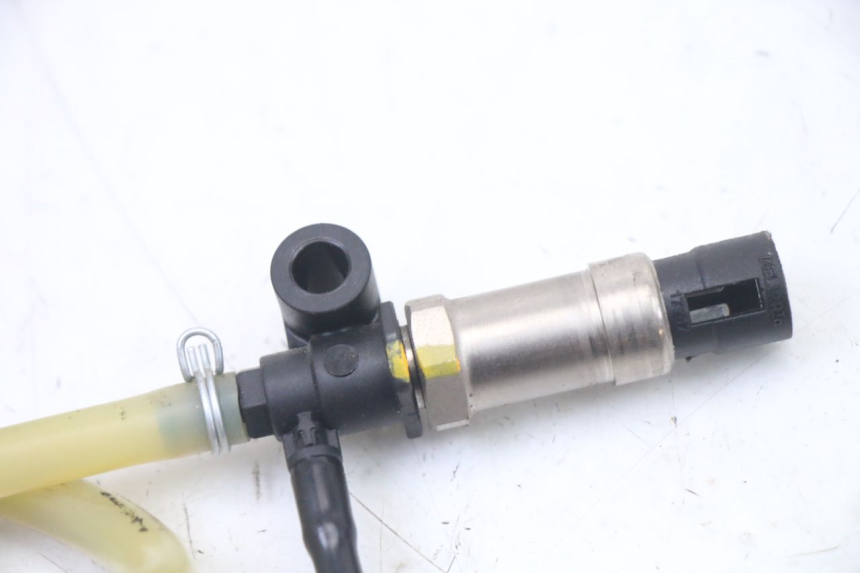 photo de AIR PRESSURE SENSOR PIAGGIO NRG POWER PUREJET 50 (2018 - 2021) - Zoom on usage condition