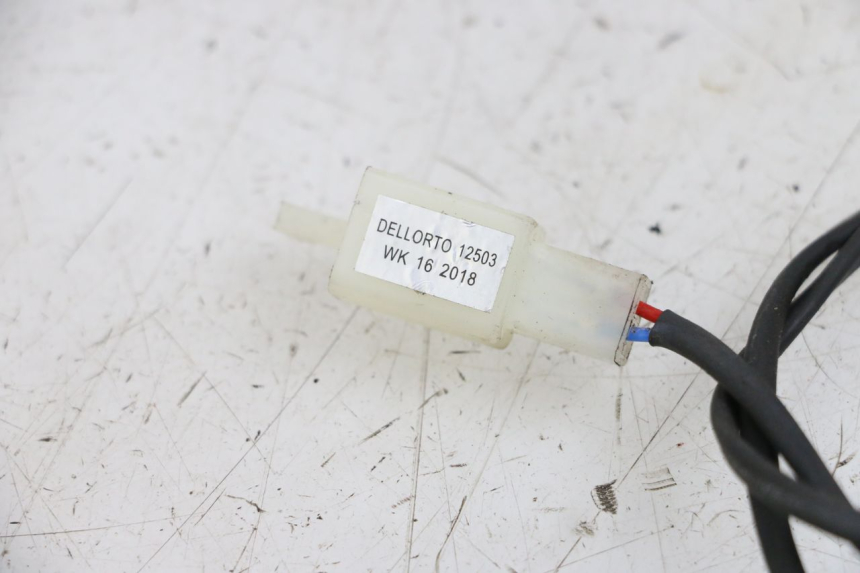 photo de AIR PRESSURE SENSOR EUROCKA R8 4T 50 (2013 - 2022) - Zoom on usage condition