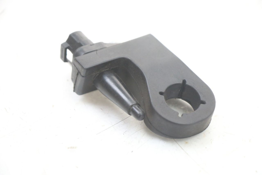 photo de AIR PRESSURE SENSOR ROYAL ENFIELD HYMALAYAN 410 (2016 - 2023) - Zoom on usage condition