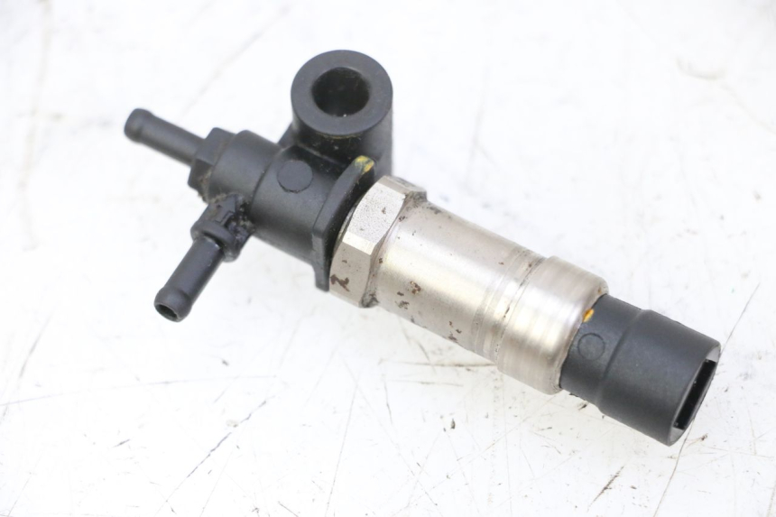 photo de AIR PRESSURE SENSOR APRILIA SR R 2T LC 50 (2018 - 2021) - Main view