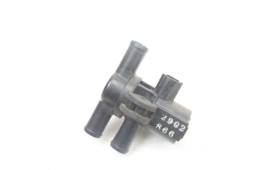 photo de AIR PRESSURE SENSOR SUZUKI GSX F GSXF 650 (2007 - 2015) - Main view