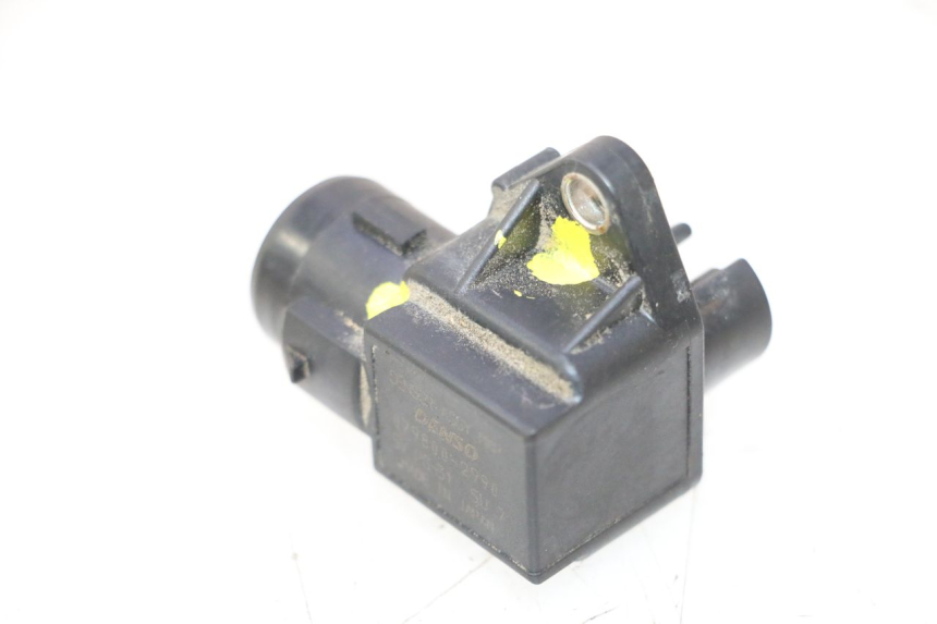 photo de AIR PRESSURE SENSOR HONDA VFR FI RC46 800 (1998 - 2001) - Main view