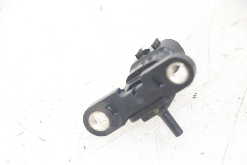 photo de AIR PRESSURE SENSOR YAMAHA X-MAX XMAX 125 (2010 - 2013) - Component detail
