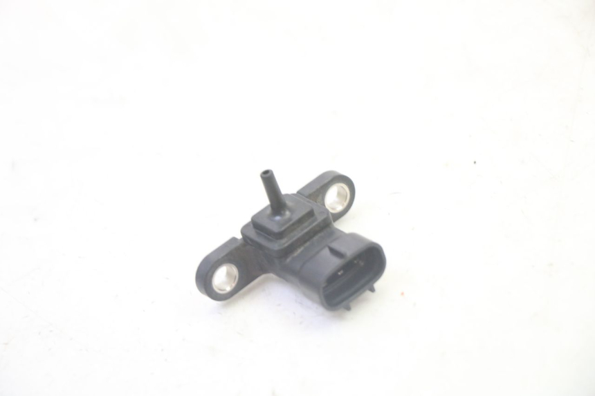 photo de AIR PRESSURE SENSOR YAMAHA X-MAX XMAX 125 (2010 - 2013) - Component detail