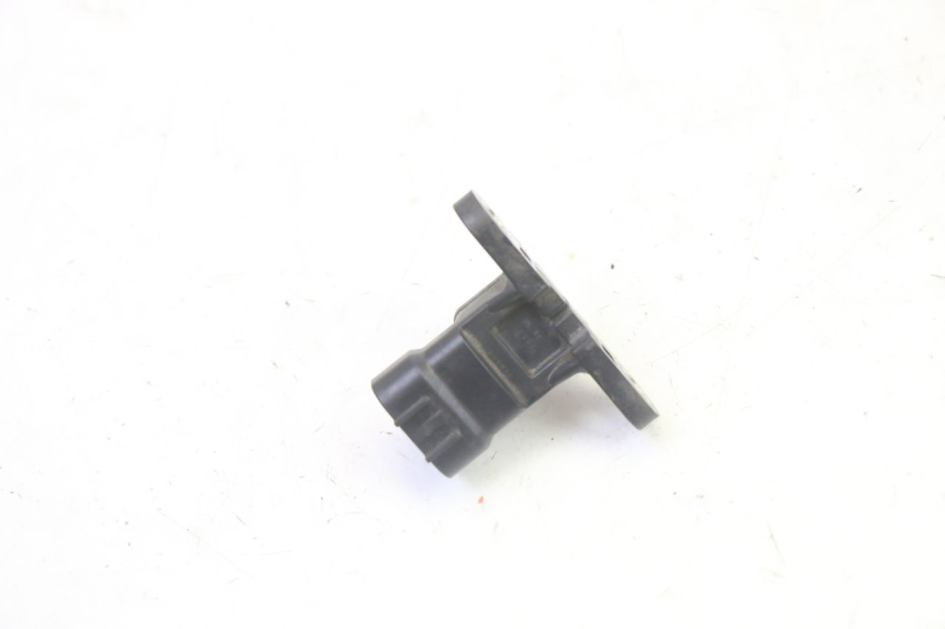 photo de AIR PRESSURE SENSOR YAMAHA X-MAX XMAX 125 (2010 - 2013) - Alternative perspective