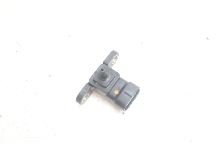 photo de AIR PRESSURE SENSOR YAMAHA XMAX X-MAX 125 (2006 - 2009) - Component detail