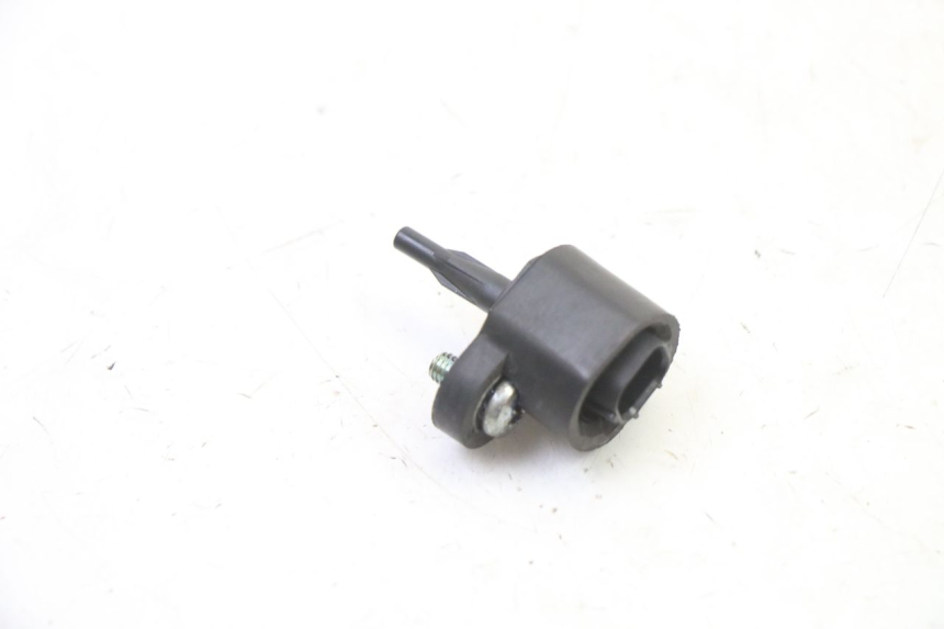 photo de AIR PRESSURE SENSOR YAMAHA XJ6 ABS 600 (2008 - 2016) - Zoom on usage condition