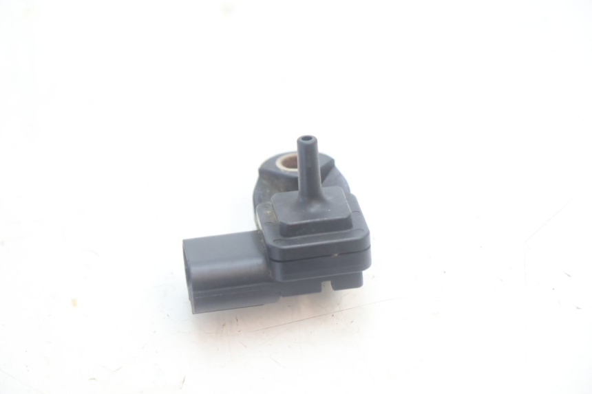 photo de AIR PRESSURE SENSOR HONDA XLV VARADERO 125 (2007 - 2012) - Zoom on usage condition