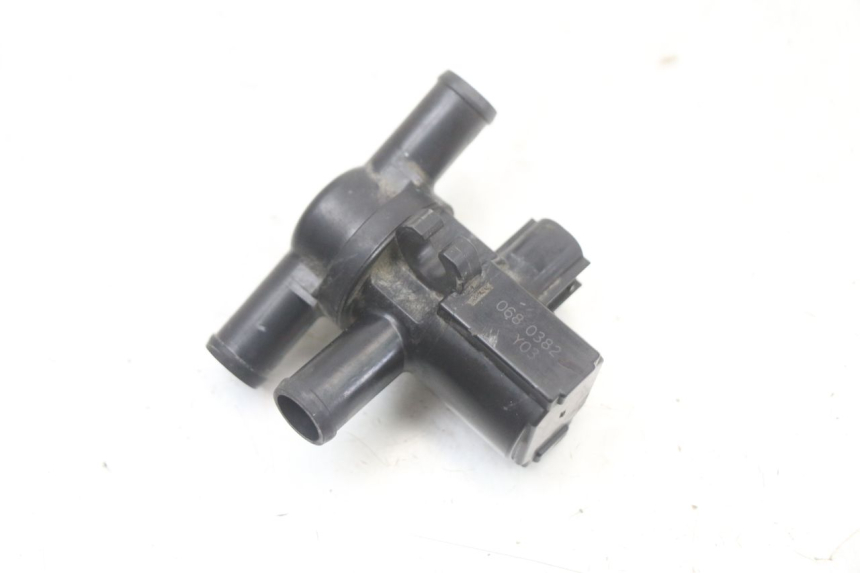 photo de AIR PRESSURE SENSOR YAMAHA XJ6 ABS 600 (2008 - 2016) - Main view