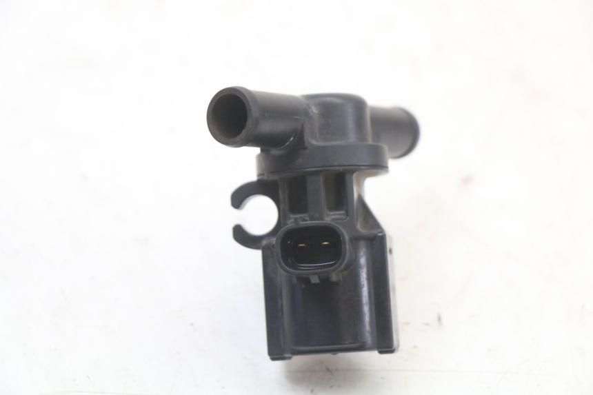 photo de AIR PRESSURE SENSOR YAMAHA XJ6 ABS 600 (2008 - 2016) - Alternative perspective