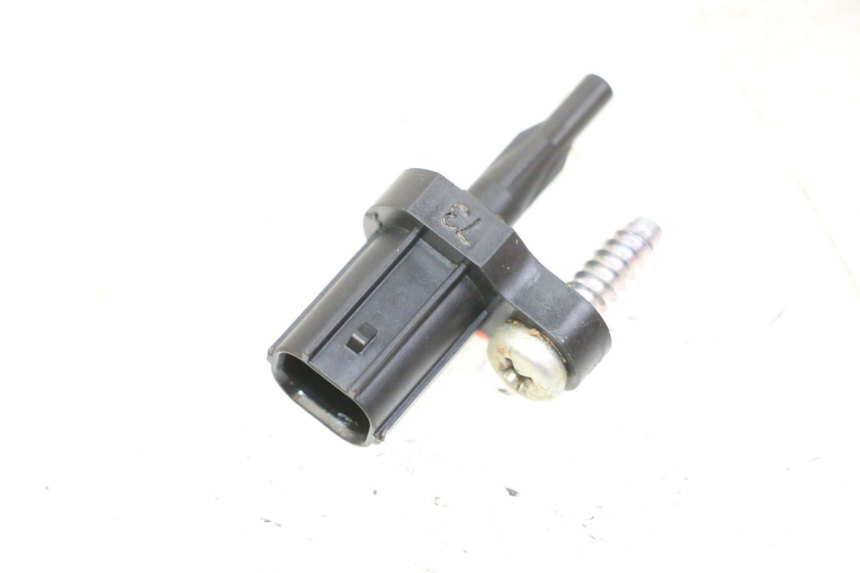 photo de AIR PRESSURE SENSOR YAMAHA YFM GRIZZLY 550 (2008 - 2015) - Component detail