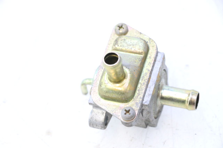 photo de AIR PRESSURE SENSOR YAMAHA YP MAJESTY 125 (2002 - 2006) - Component detail