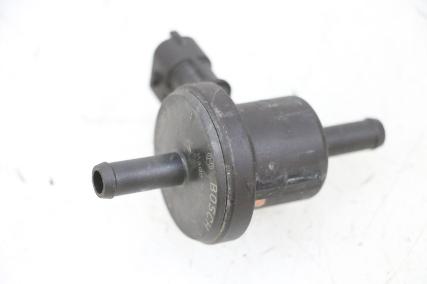 photo de AIR PRESSURE SENSOR PIAGGIO ZIP 4T 50 (2018 - 2020) - Main view