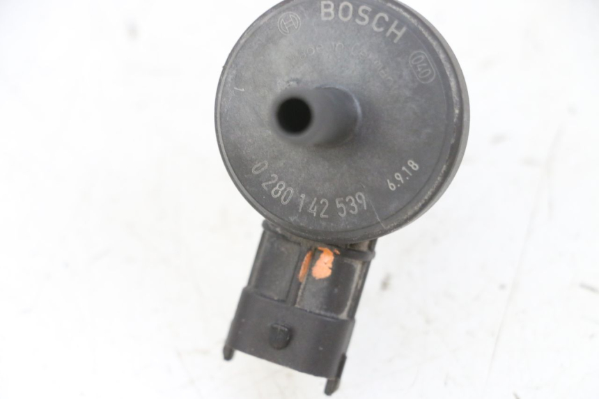 photo de AIR PRESSURE SENSOR PIAGGIO ZIP 4T 50 (2018 - 2020) - Zoom on usage condition