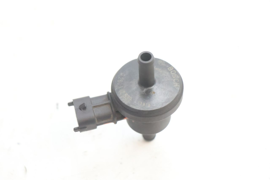 photo de AIR PRESSURE SENSOR PIAGGIO ZIP 4T 50 (2018 - 2020) - Zoom on usage condition