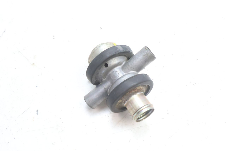 photo de AIR PRESSURE SENSOR KAWASAKI ZZR 600 (1995 - 2004) - Component detail
