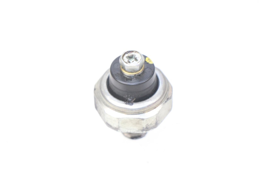 photo de OIL PRESSURE SENSOR HONDA CBRF CBR-F PC41 600 (2011 - 2013) - Component detail