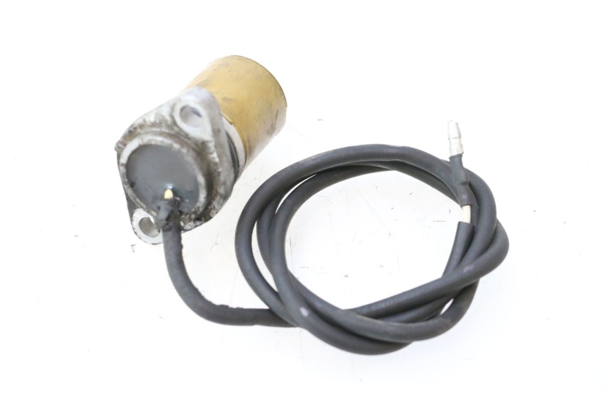 photo de OIL PRESSURE SENSOR YAMAHA FJR 1300 (2001 - 2005) - Component detail