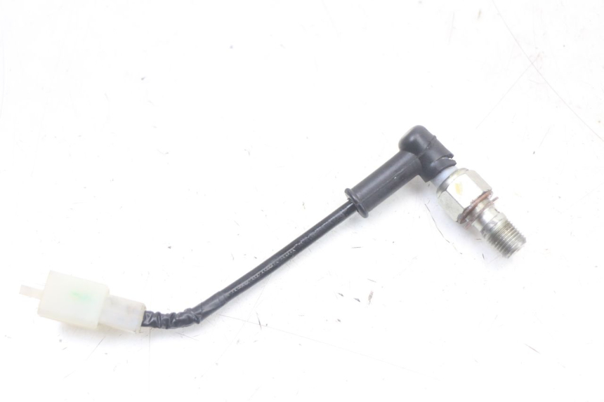 photo de BRAKE OIL PRESSURE SENSOR HUSQVARNA SVARTPILEN 401 (2018 - 2023) - Zoom on usage condition