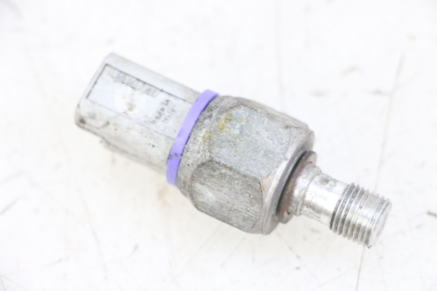 photo de BRAKE OIL PRESSURE SENSOR PIAGGIO MP3 LT 300 (2010 - 2016) - Main view