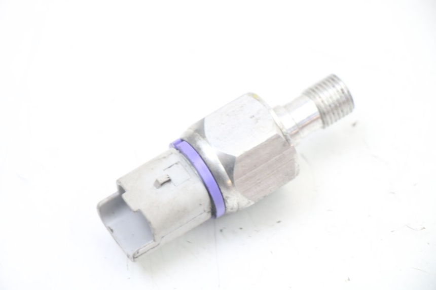 photo de BRAKE OIL PRESSURE SENSOR PIAGGIO MP3 500 (2014 - 2017) - Component detail