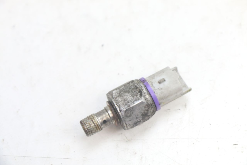 photo de OIL BRAKE PRESSURE SENSOR PIAGGIO MP3 125 (2006 - 2014) - Main view