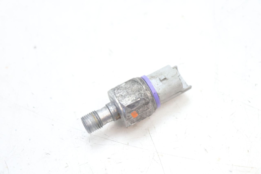 photo de OIL BRAKE PRESSURE SENSOR PIAGGIO MP3 125 (2006 - 2014) - Main view
