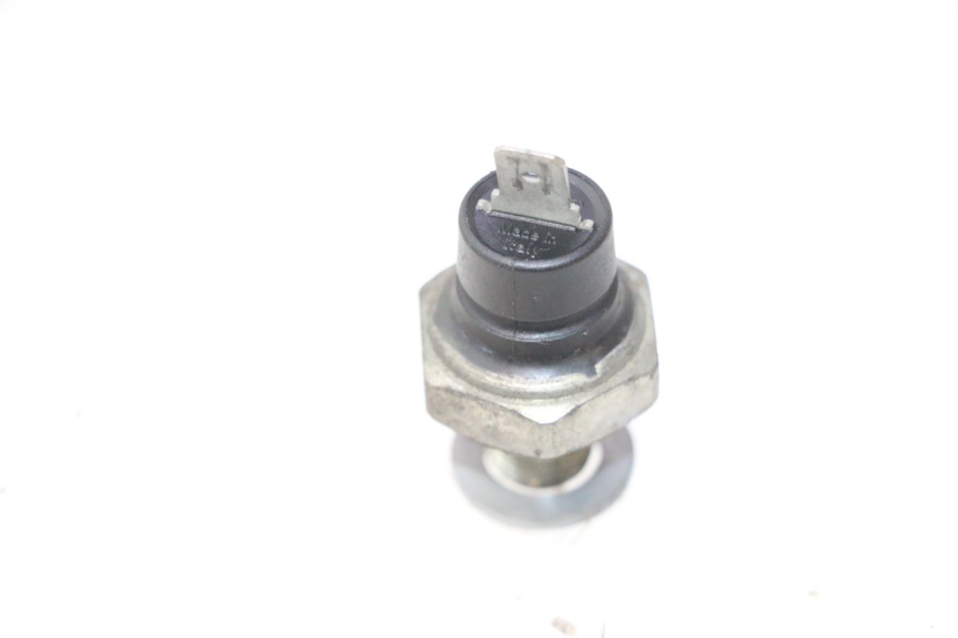 photo de OIL PRESSURE SENSOR GILERA GP 800 (2007 - 2013) - Component detail