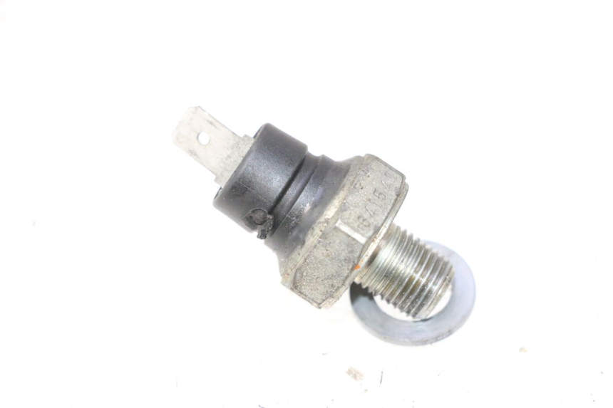 photo de OIL PRESSURE SENSOR GILERA GP 800 (2007 - 2013) - Zoom on usage condition