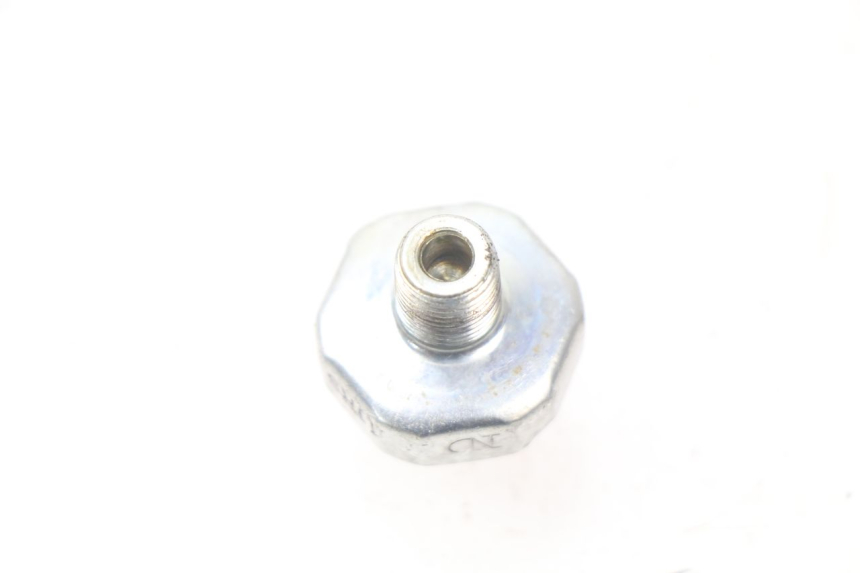 photo de OIL PRESSURE SENSOR SUZUKI GSF N BANDIT 1200 (1996 - 1999) - Component detail
