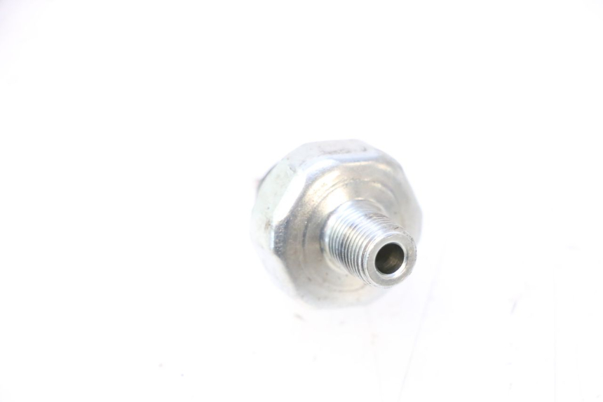 photo de OIL PRESSURE SENSOR SUZUKI GSF N BANDIT 1200 (2001 - 2005) - Component detail