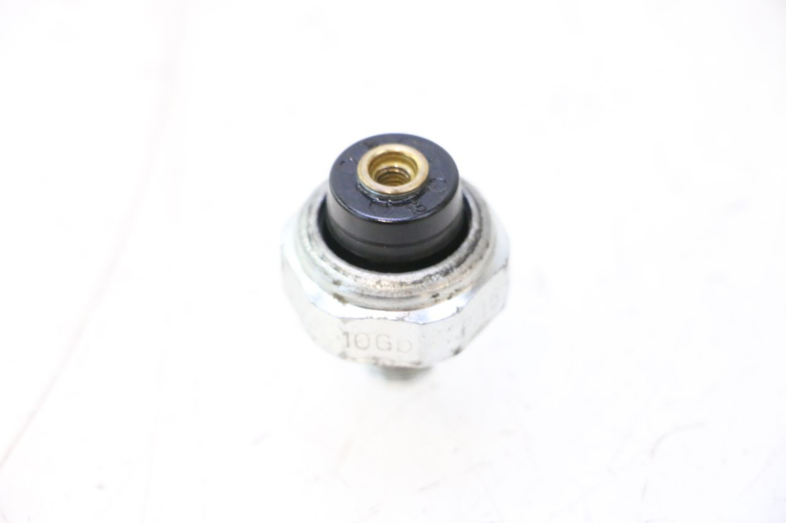 photo de OIL PRESSURE SENSOR SUZUKI GSR 600 (2005 - 2012) - Component detail