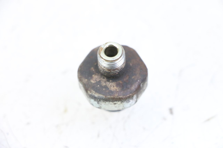 photo de OIL PRESSURE SENSOR KAWASAKI GTR 1000 (1994 - 2004) - Component detail