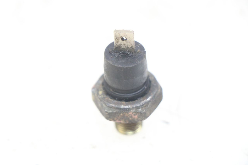 photo de OIL PRESSURE SENSOR GILERA NEXUS 125 (2007 - 2009) - Component detail