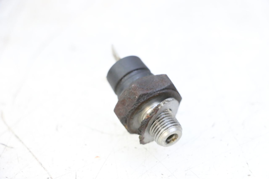 photo de OIL PRESSURE SENSOR PIAGGIO MP3 LT 400 (2007 - 2012) - Component detail