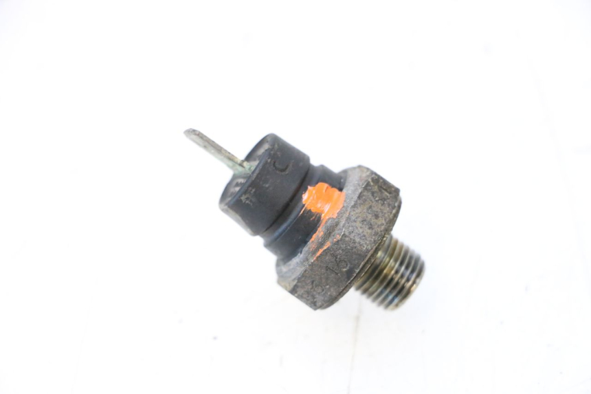 photo de OIL PRESSURE SENSOR PEUGEOT SATELIS COMPRESSOR K15 125 (2006 - 2009) - Main view