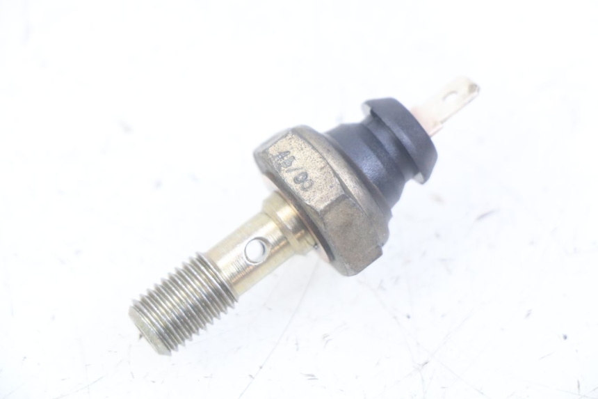 photo de OIL PRESSURE SENSOR TRIUMPH SPRINT ST 955 (1999 - 2001) - Main view