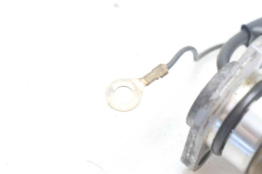 photo de OIL PRESSURE SENSOR YAMAHA TDM ABS 900 (2002 - 2014) - Zoom on usage condition