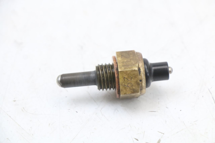 photo de OIL PRESSURE SENSOR HONDA TRX 300 (1988 - 2000) - Zoom on usage condition